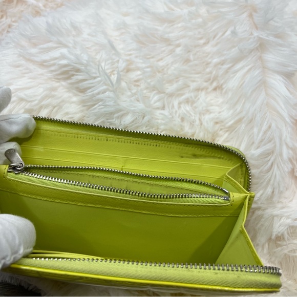 Dior - Yellow Cannage Patent Leather Zip Around Long Wallet - Picture 7 of 11